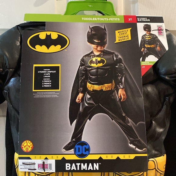 Batman DC Padded Muscle Chest Boys Halloween Costume Size 2T - Picture 2 of 10